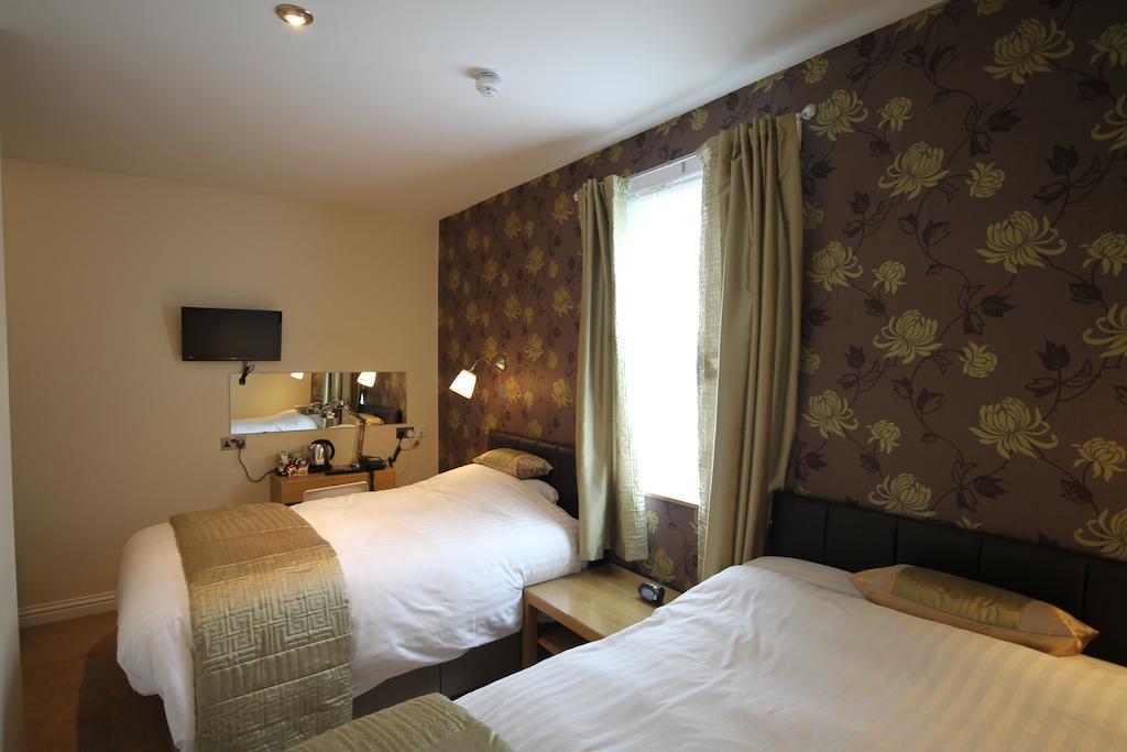 The Lion Hotel Blaenavon Chambre photo