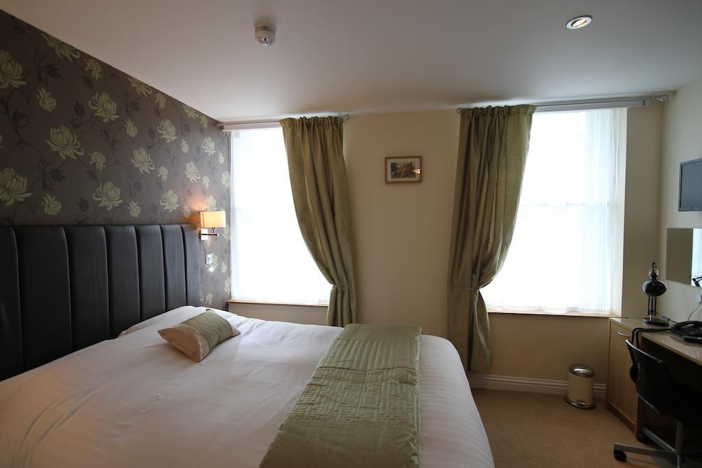 The Lion Hotel Blaenavon Chambre photo